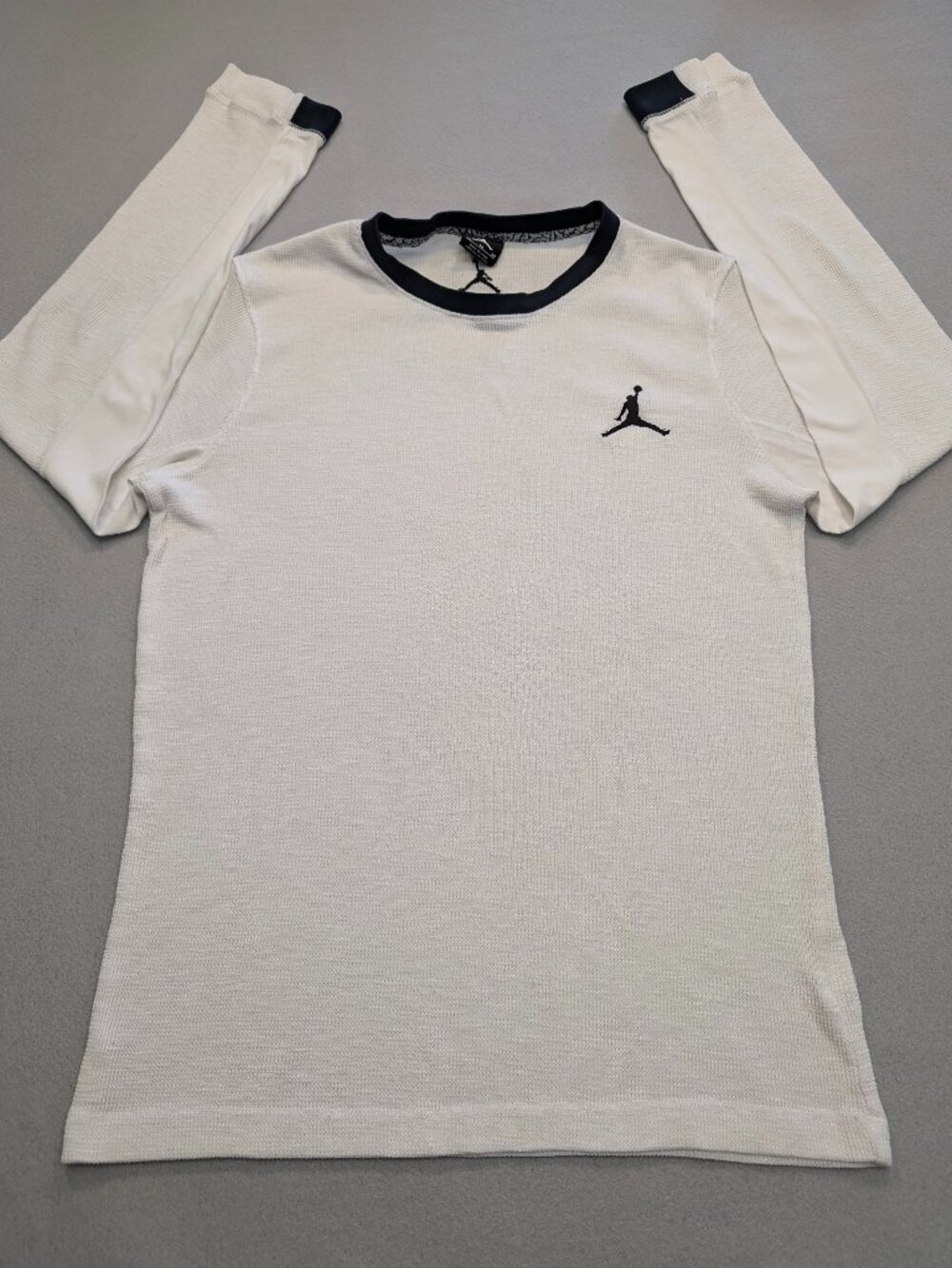Jordan White Waffle Knit Long Sleeve Shirt Medium